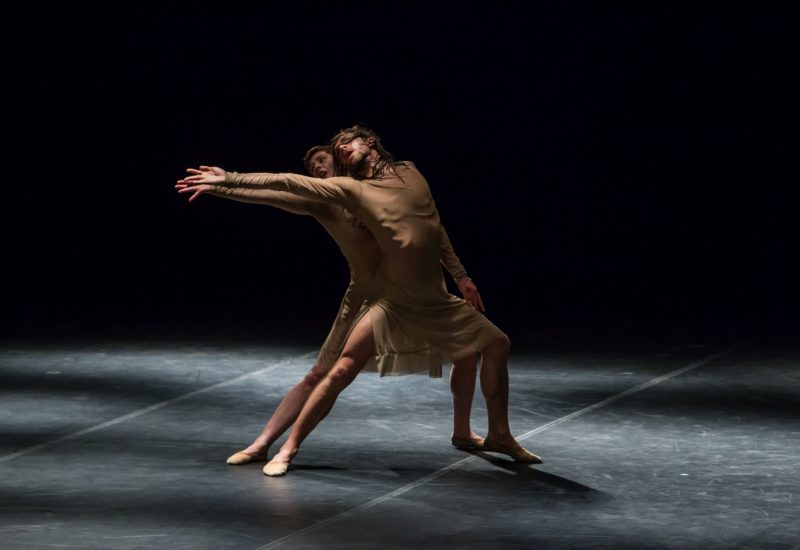 Ballet National de Marseille: duello tra corpi