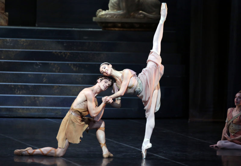 Scocca la freccia di Eros alla prima di Sylvia alla Scala: Arduino e Coviello conquistano il pubblico