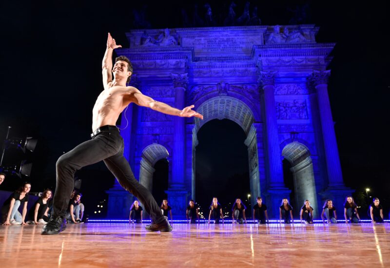La felicità? Si balla. Roberto Bolle di nuovo con OnDance a Milano